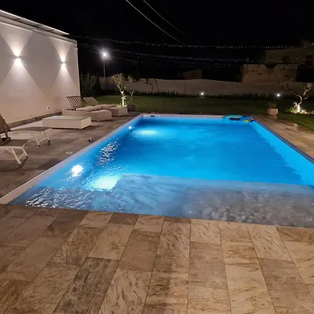 Holiday home Reginotte *